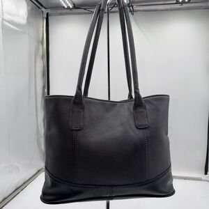 AmeriLeather Two Tone Black Metallic Grey Pebbled Leather Tote Shoulder Bag
